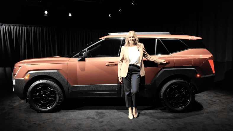 2027 Hyundai Tucson Sneak Peek: This Low-Key Chic SUV Stunned Us With Modern Design, More Space 