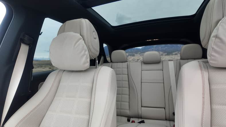 The interior of the 2027 Mercedes-Benz GLE 500e