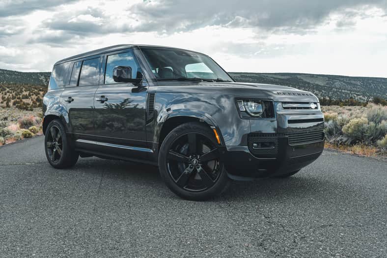 The front quarter end of the 2025 Land Rover Defender 110